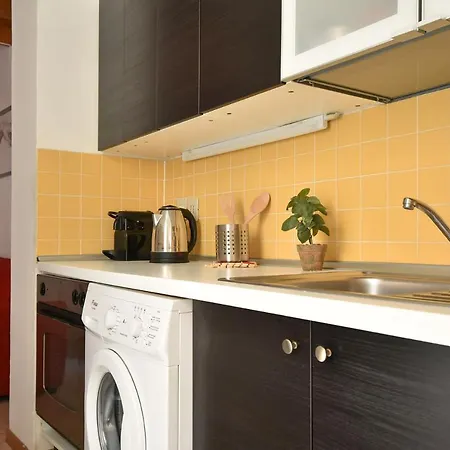 Apartment Red Flat *